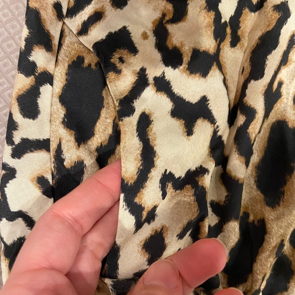 Animal Print Skirt. XS - Picture 2 of 3
